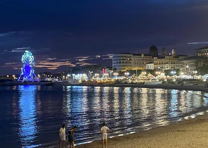 Apartamento Domaine Valescure Vue Piscine Ou Pinede - Wifi Saint-Raphaël