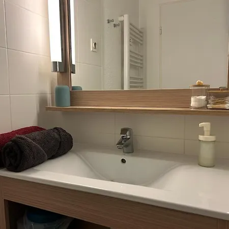 Domaine Valescure Vue Piscine Ou Pinede - Wifi Appartamento Saint-Raphaël